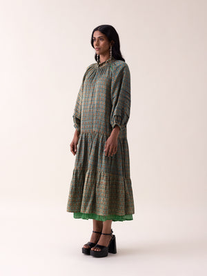 Kaeru Dress