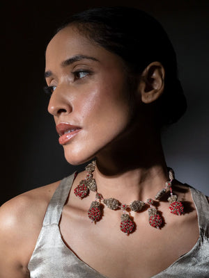 Asma Necklace