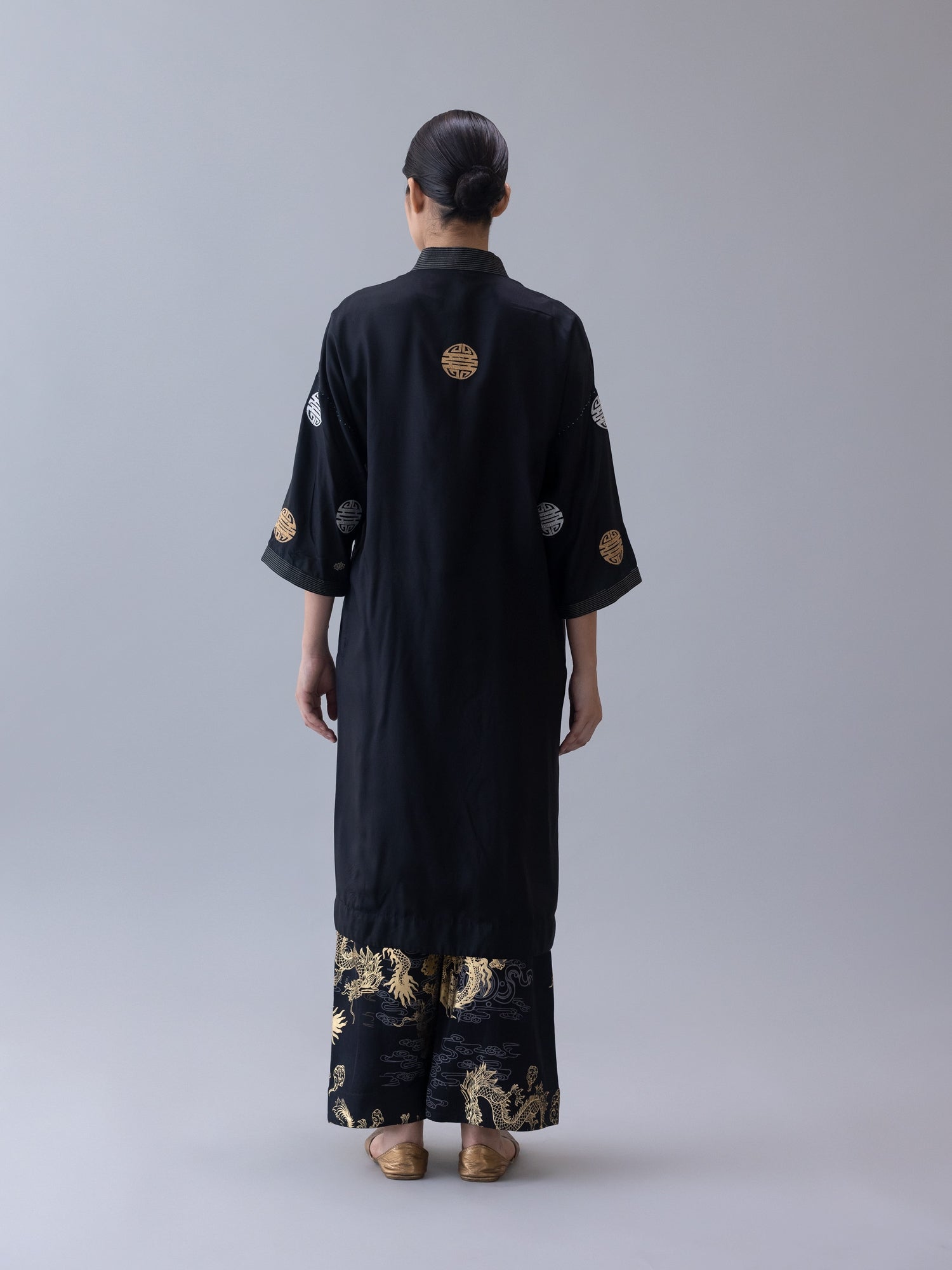 Daido Black Kaftan