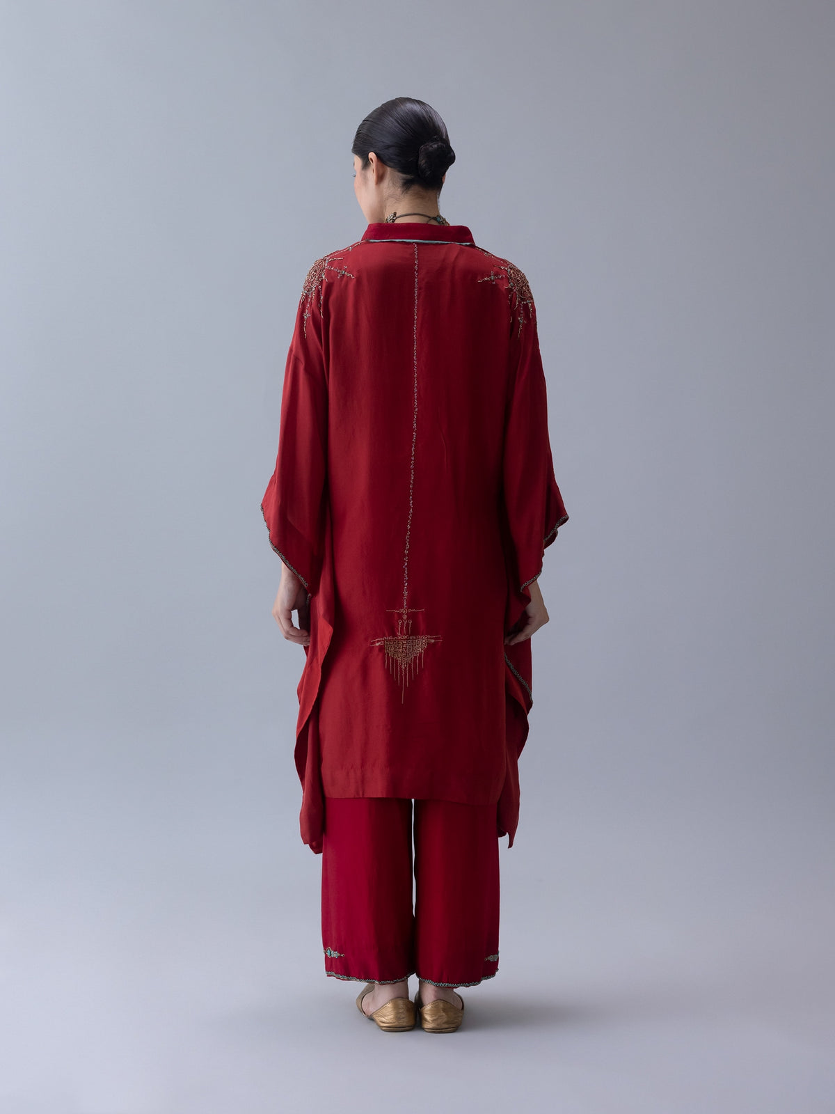 Tshog Kaftan