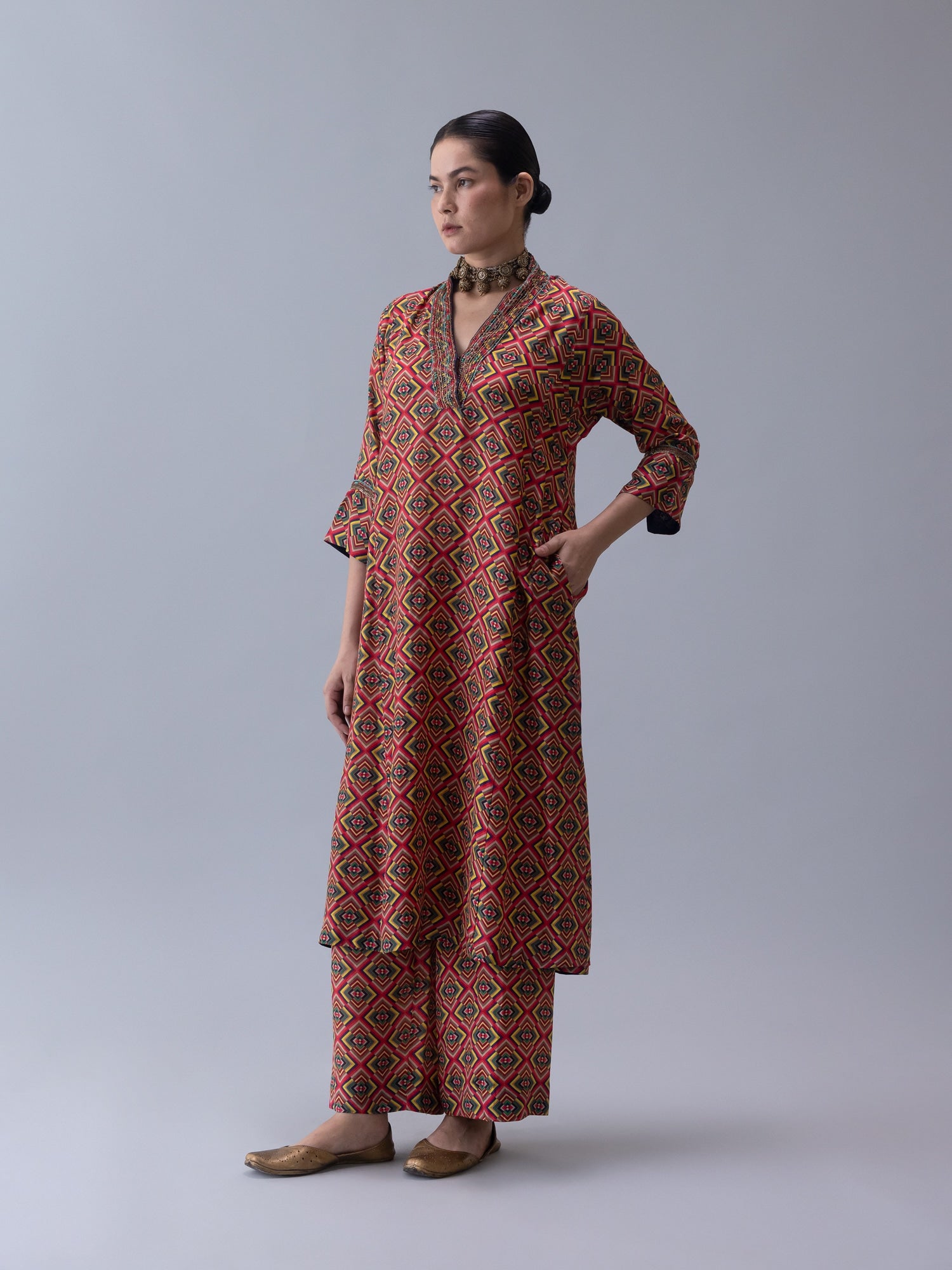Khamtie Multi Kurta