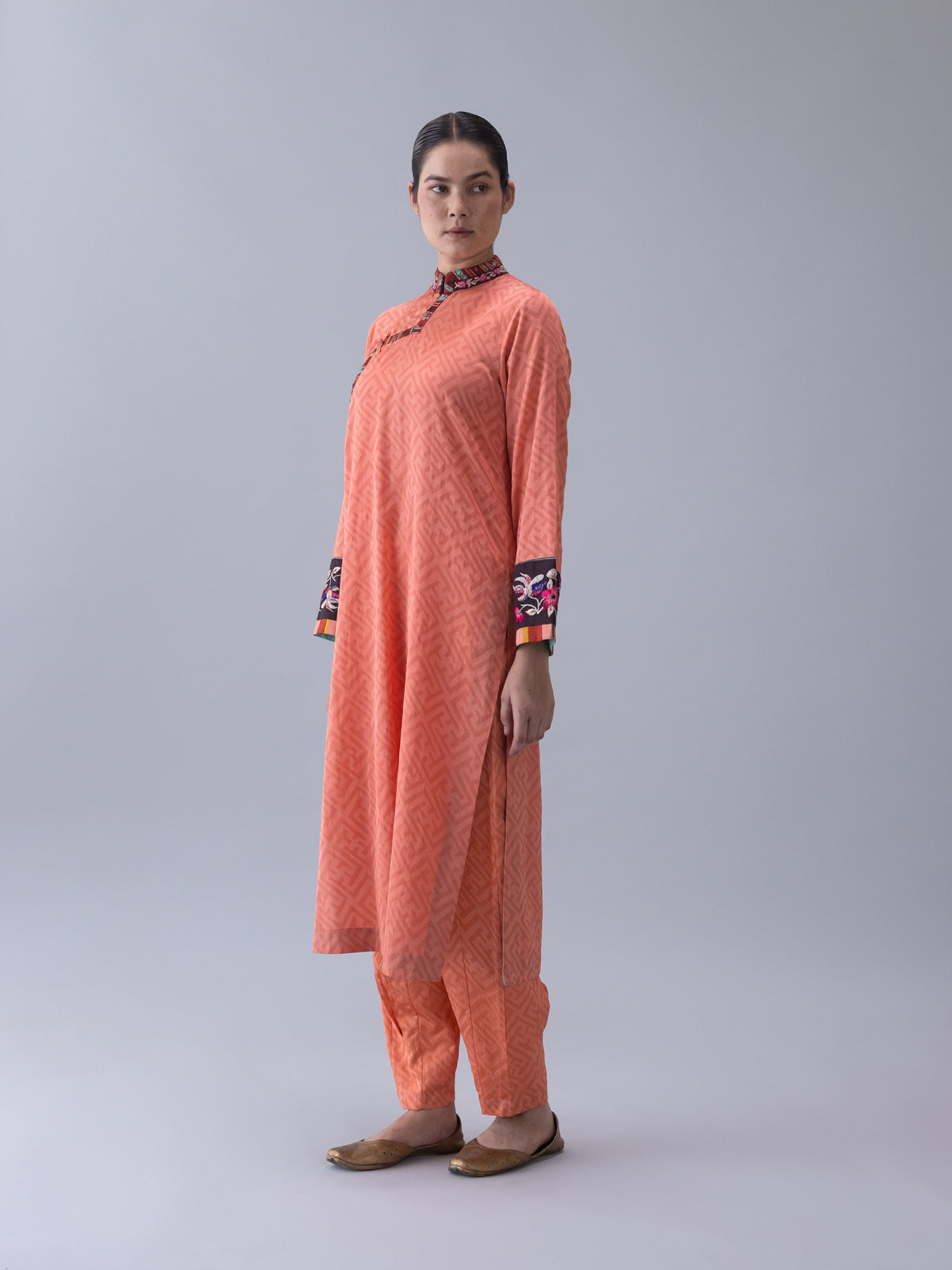 Layap Kurta