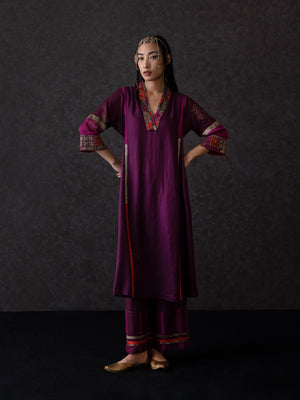 Utsang Wine Kurta