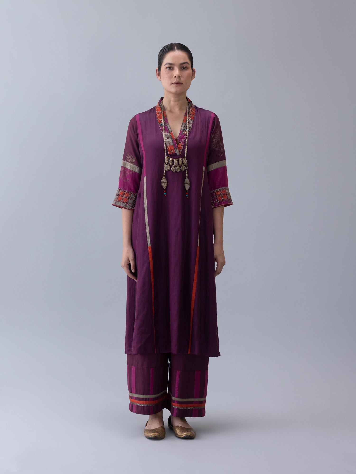 Utsang Wine Kurta