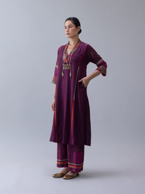 Utsang Wine Kurta