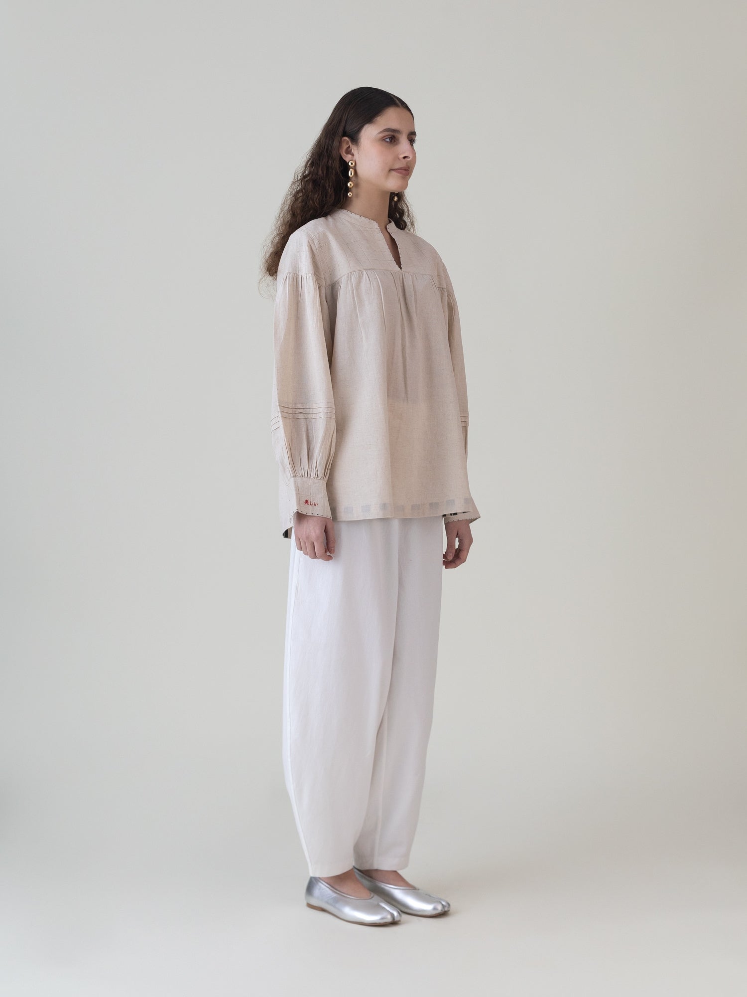 Beju Beige Top