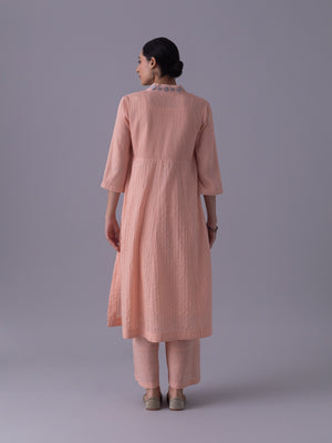 Riwaayat  Nude Kurta