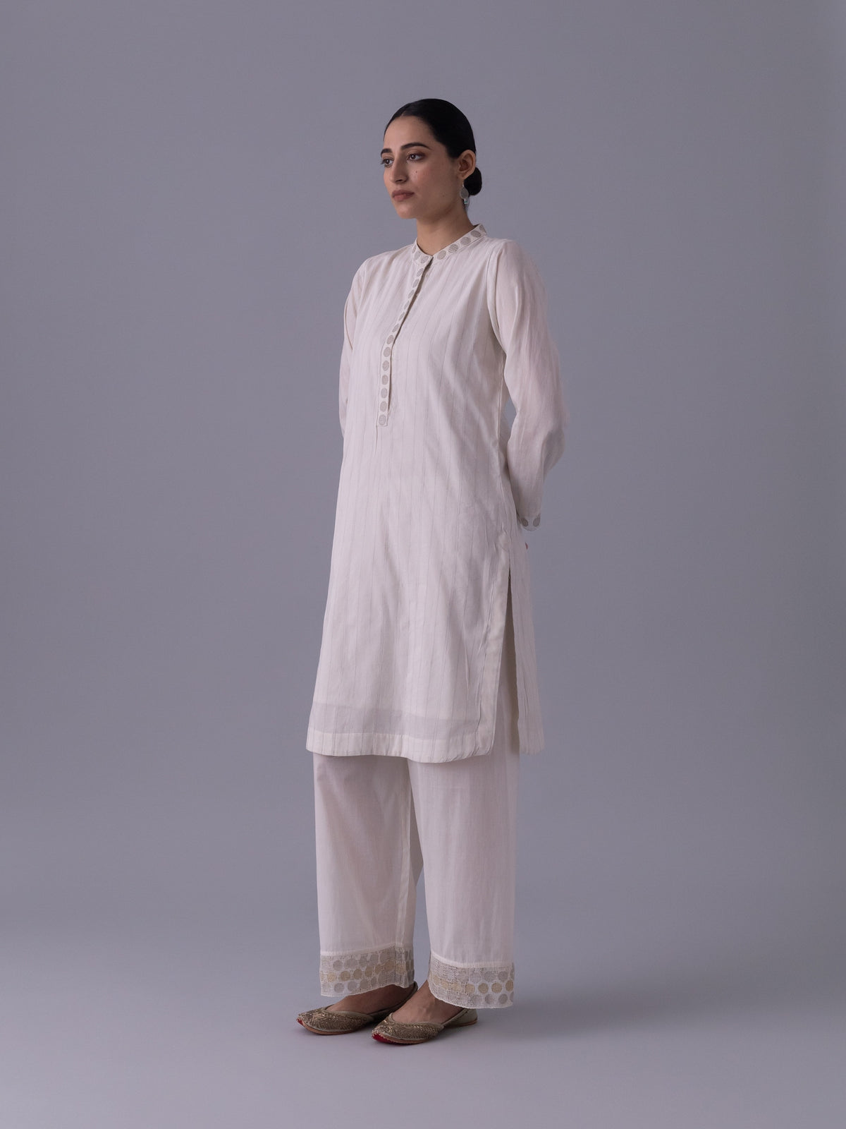 Nirvaan  Natural Kurta
