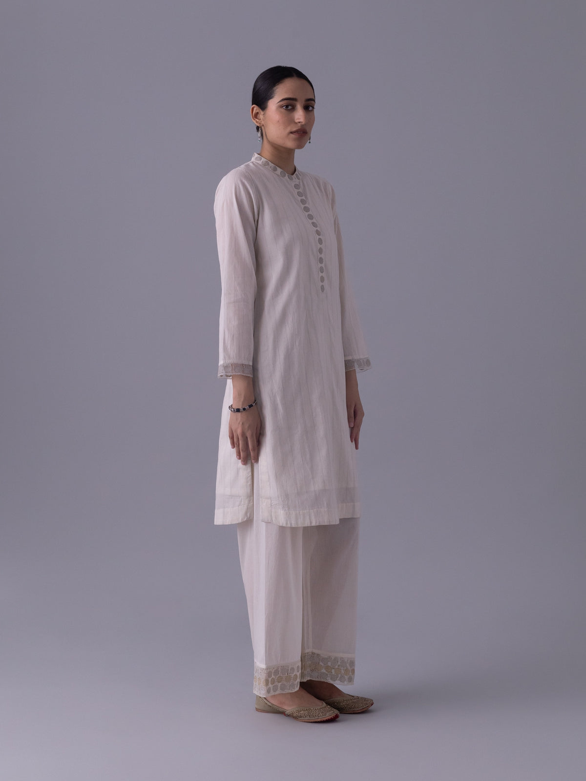 Nirvaan  Natural Kurta