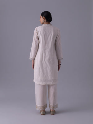 Nirvaan  Natural Kurta