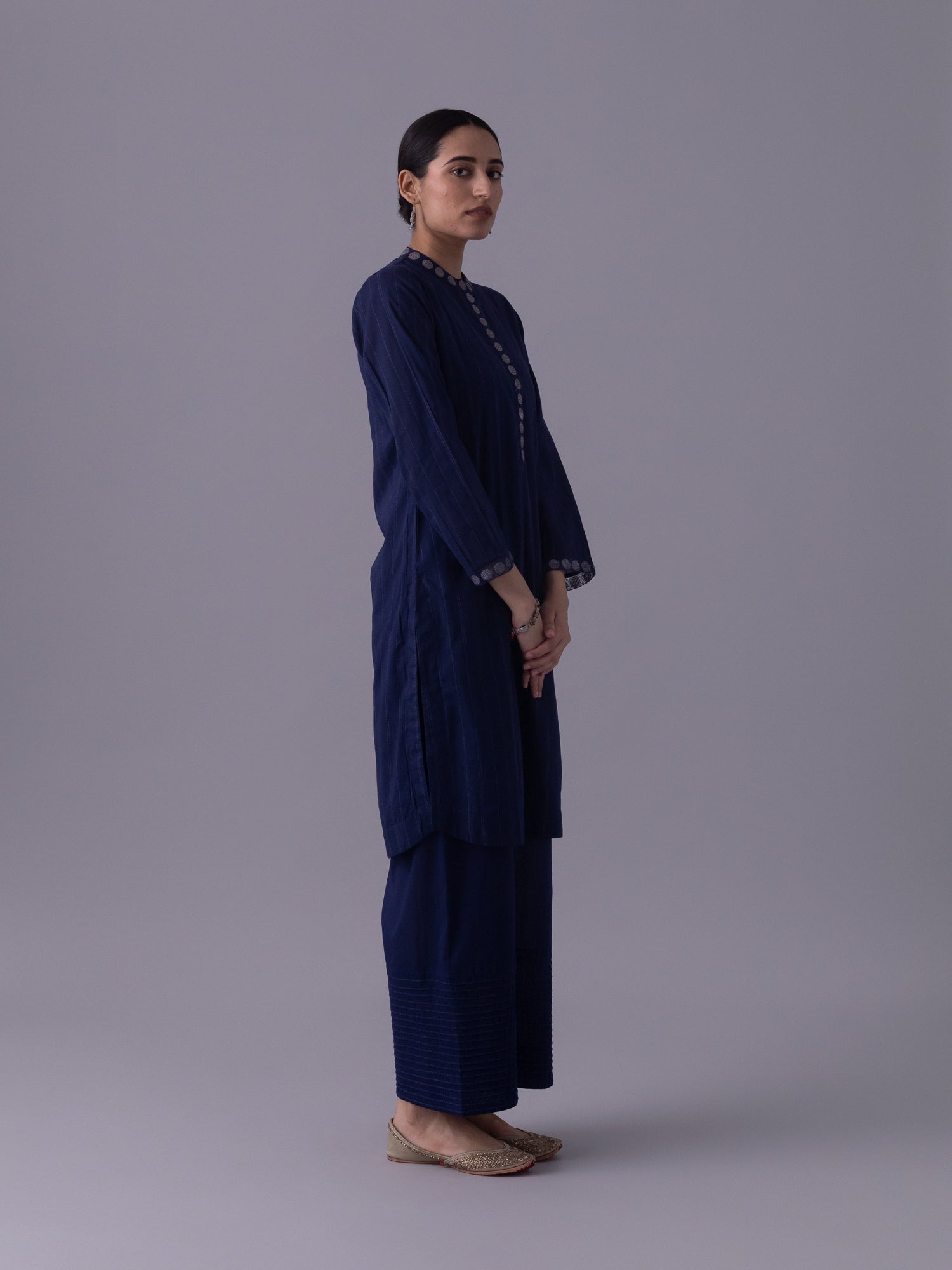 Nirvaan  Indigo Kurta