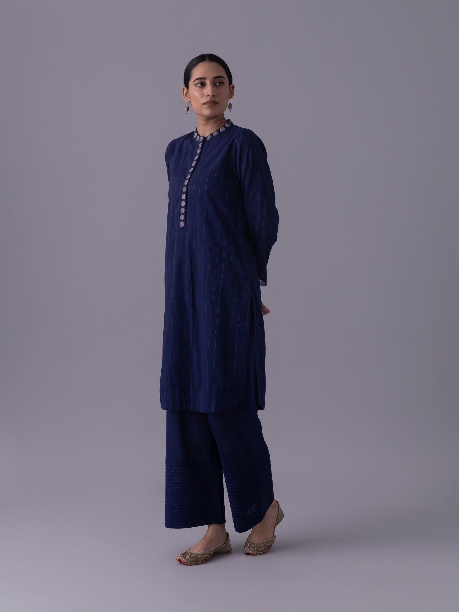 Nirvaan  Indigo Kurta