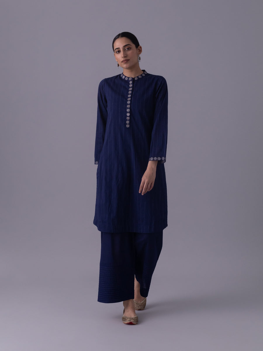 Nirvaan  Indigo Kurta