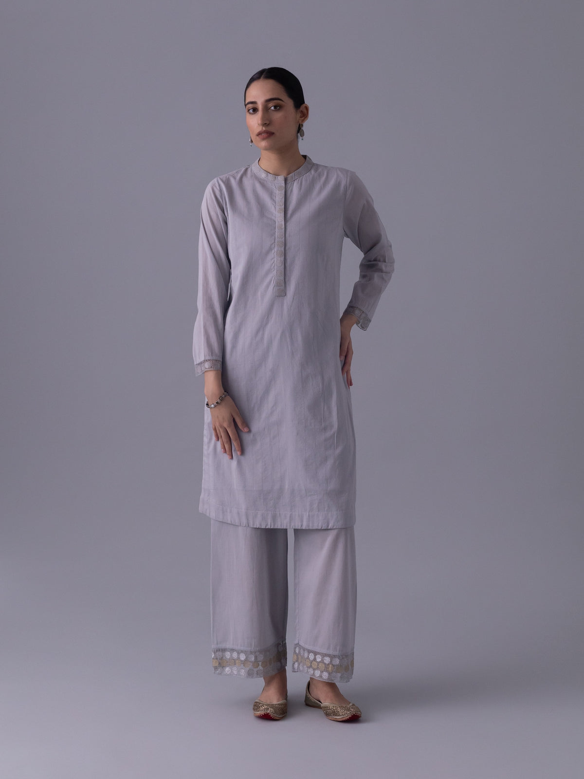 Nirvaan  Haze Kurta