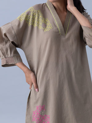 Chitrani Mud Kaftan