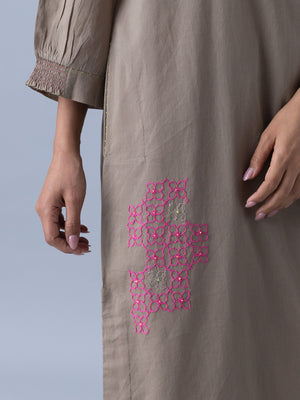 Chitrani Mud Kaftan