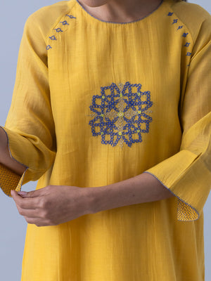 Anvaya Kurta