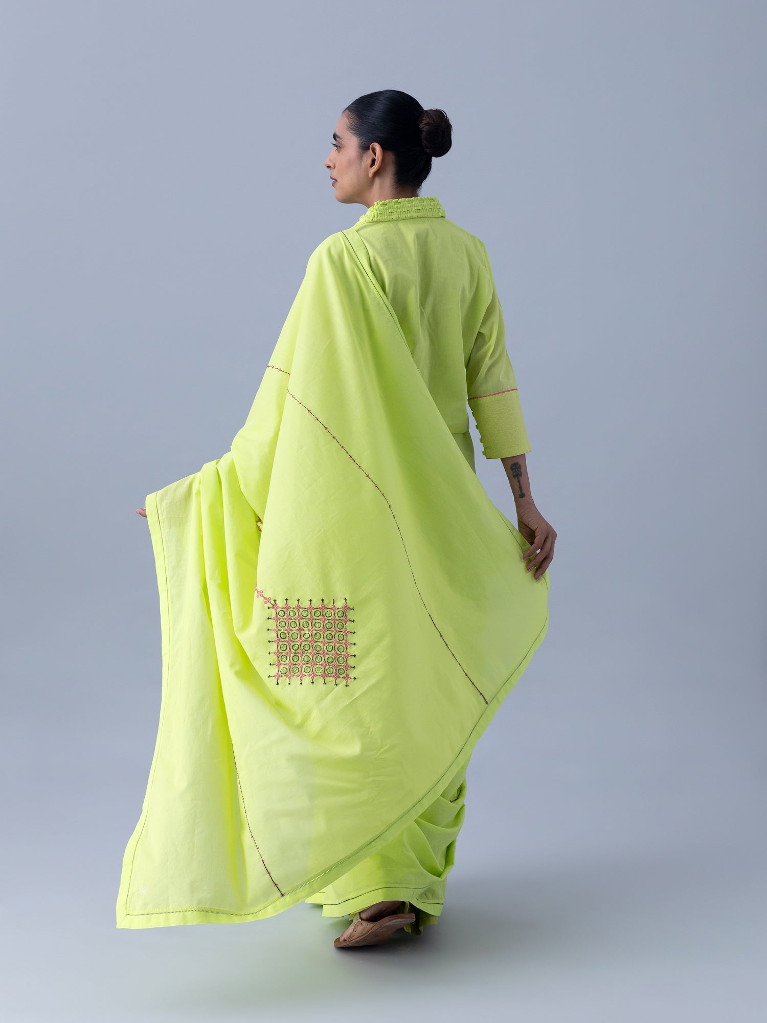 Aayana Saree