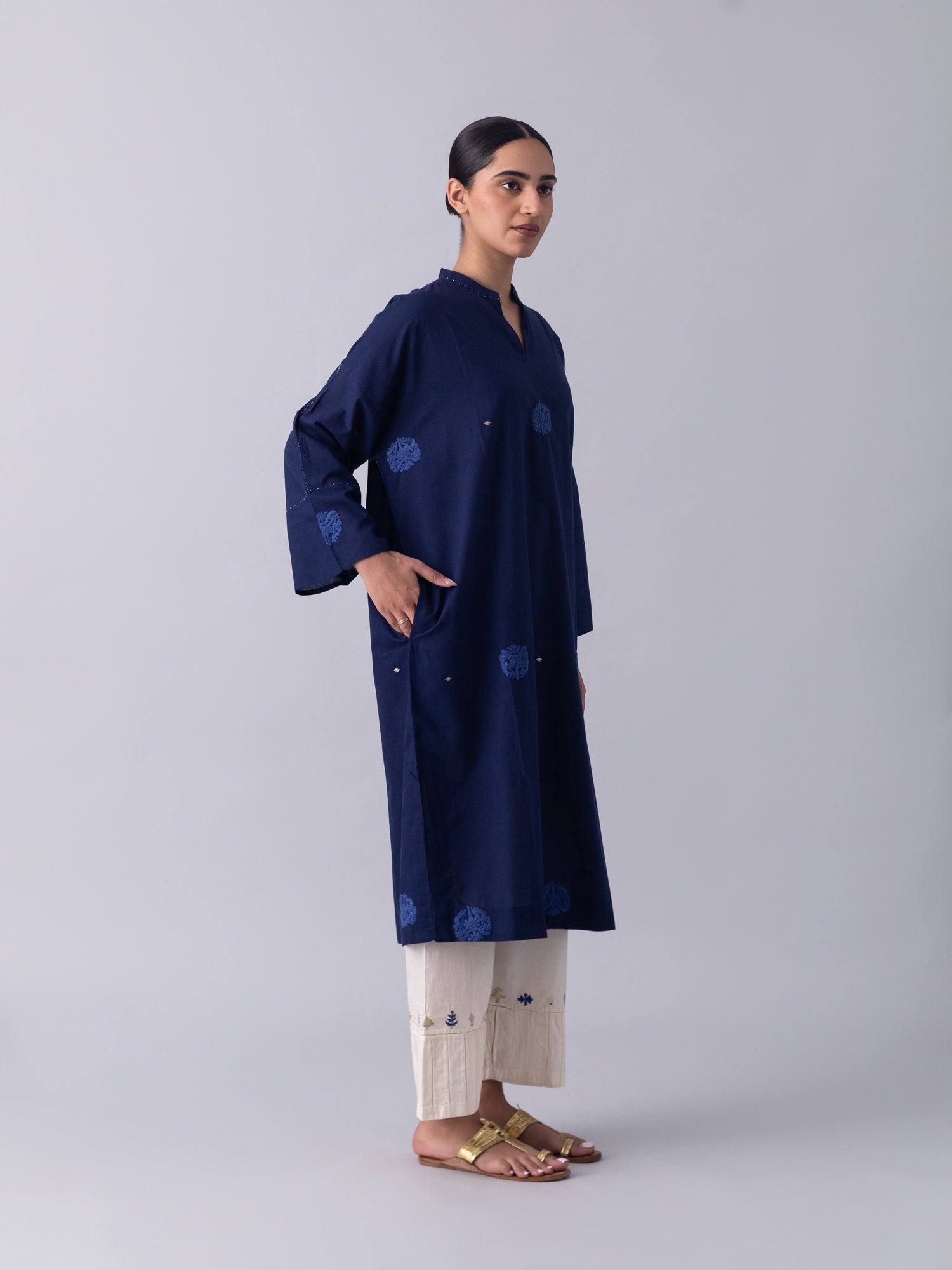 Nyatri Blue Kaftan