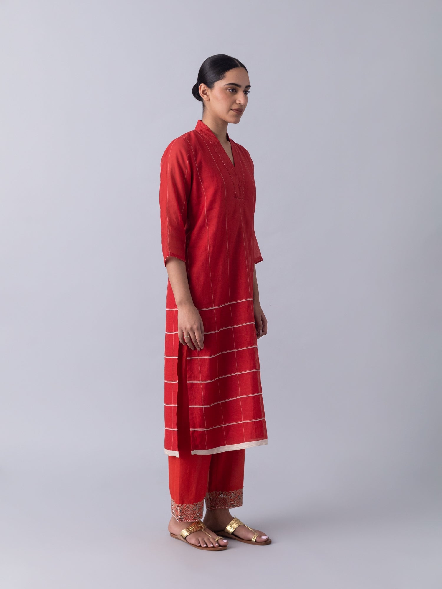 Negara Red Kurta