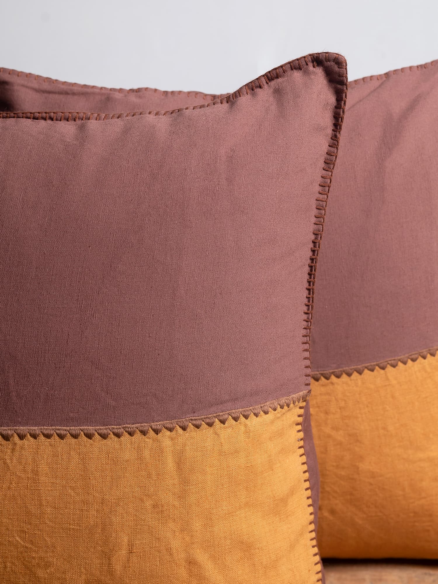 Blumaa (set of 2)Brown Cushion Cover