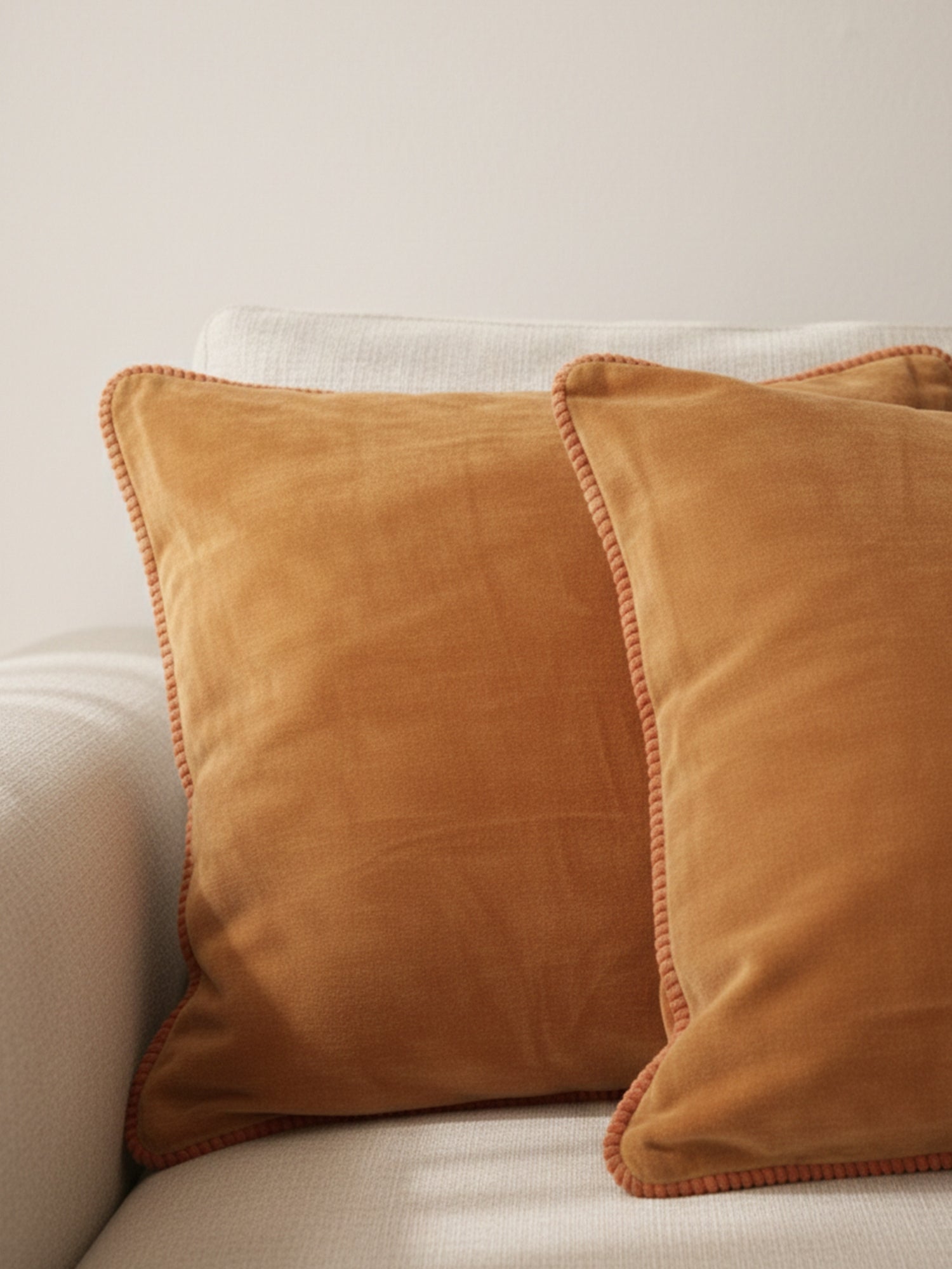 Poulo (set of 2)Rust Cushion Cover