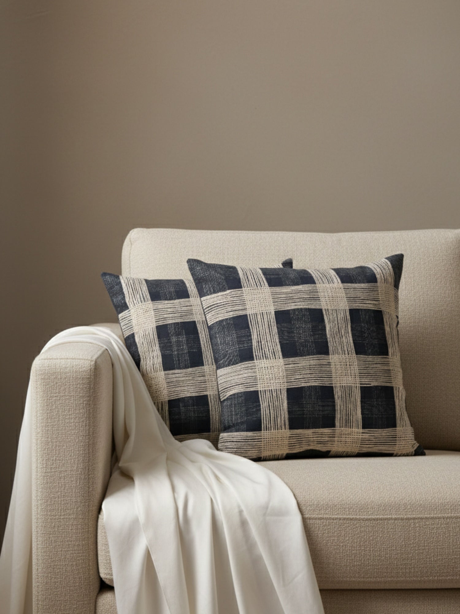 Chiyo (set of 2)Multi Cushion Cover