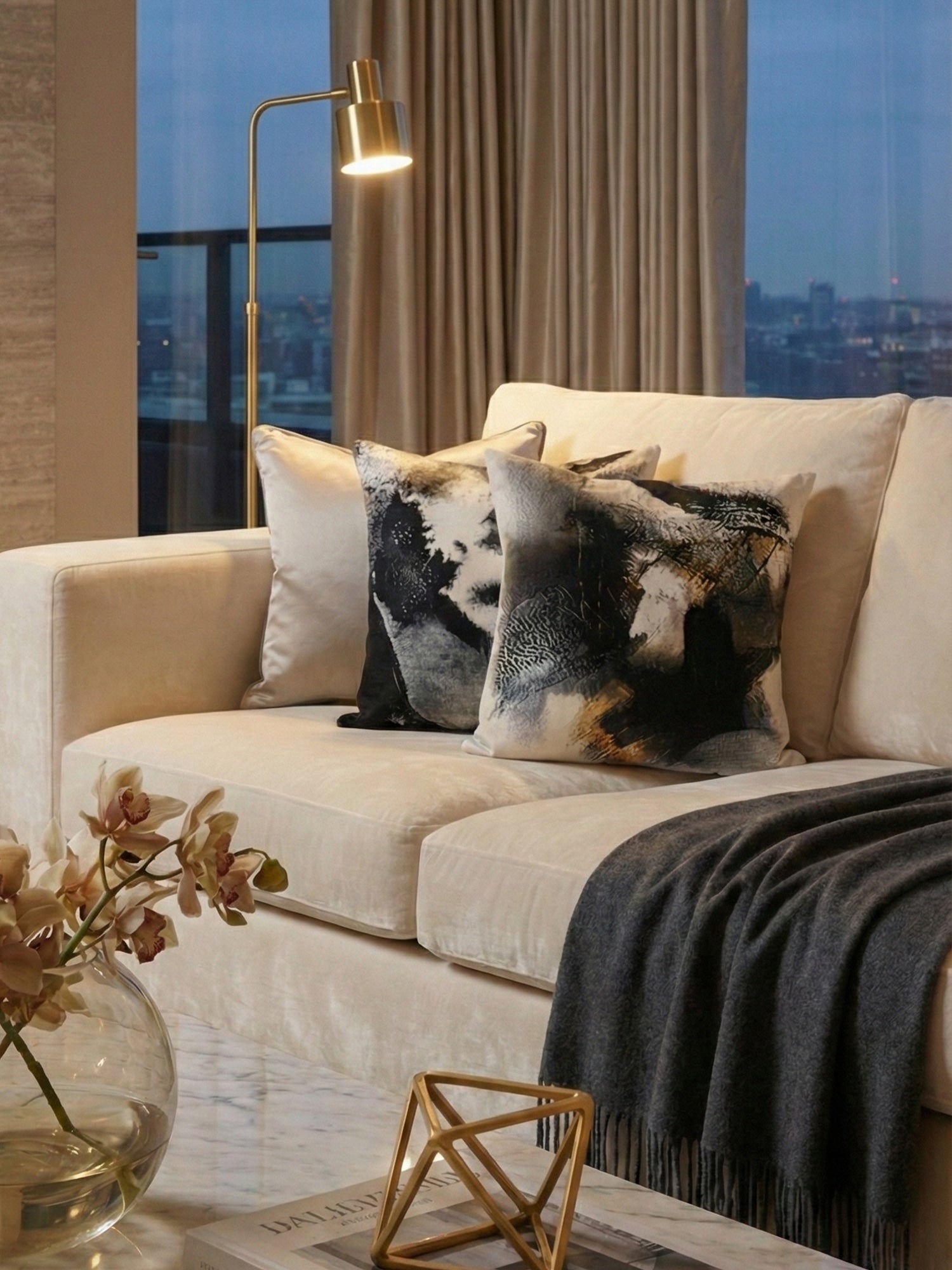 Minkaa (set of 2)Grey Cushion Cover