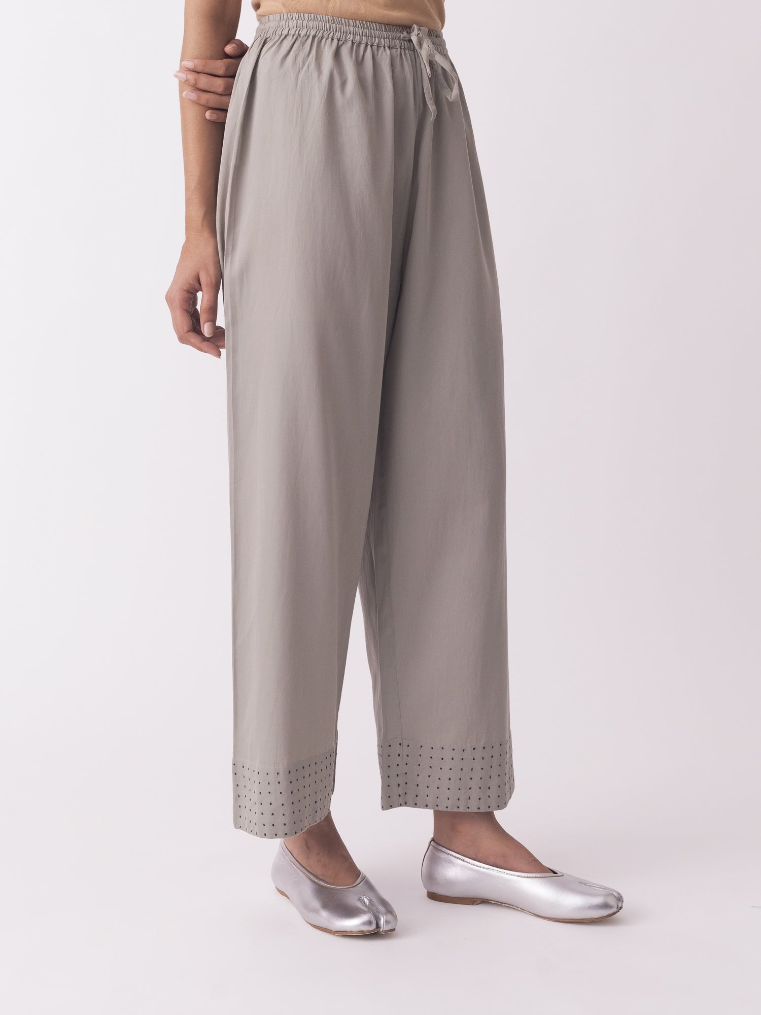 Kiku-Grey Pyjama