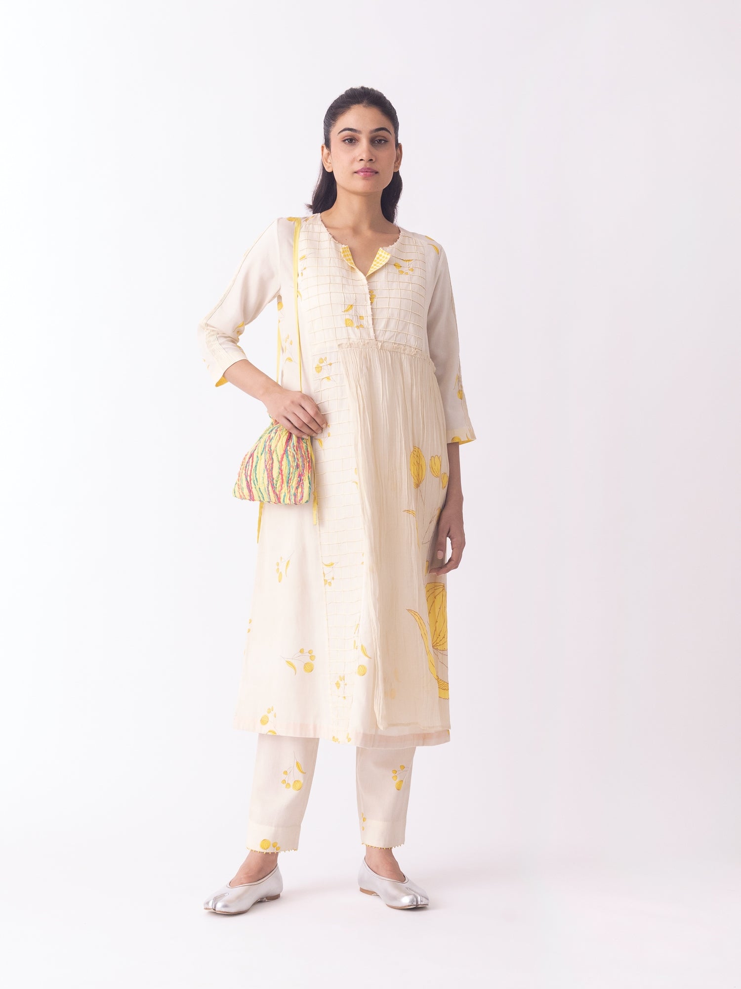 Akina Kurta