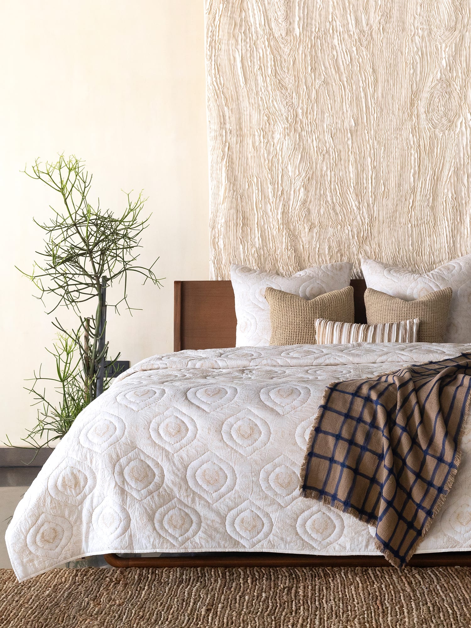 Mehrab Set Of 3 Natural  Bedding Set