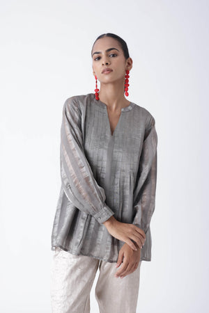 Yamaboushi Grey Top