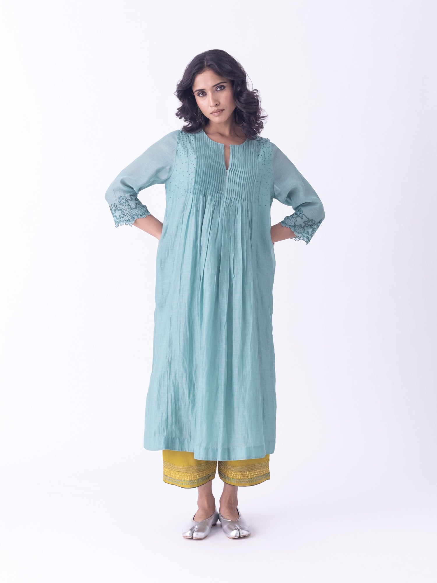 Sira Kurta