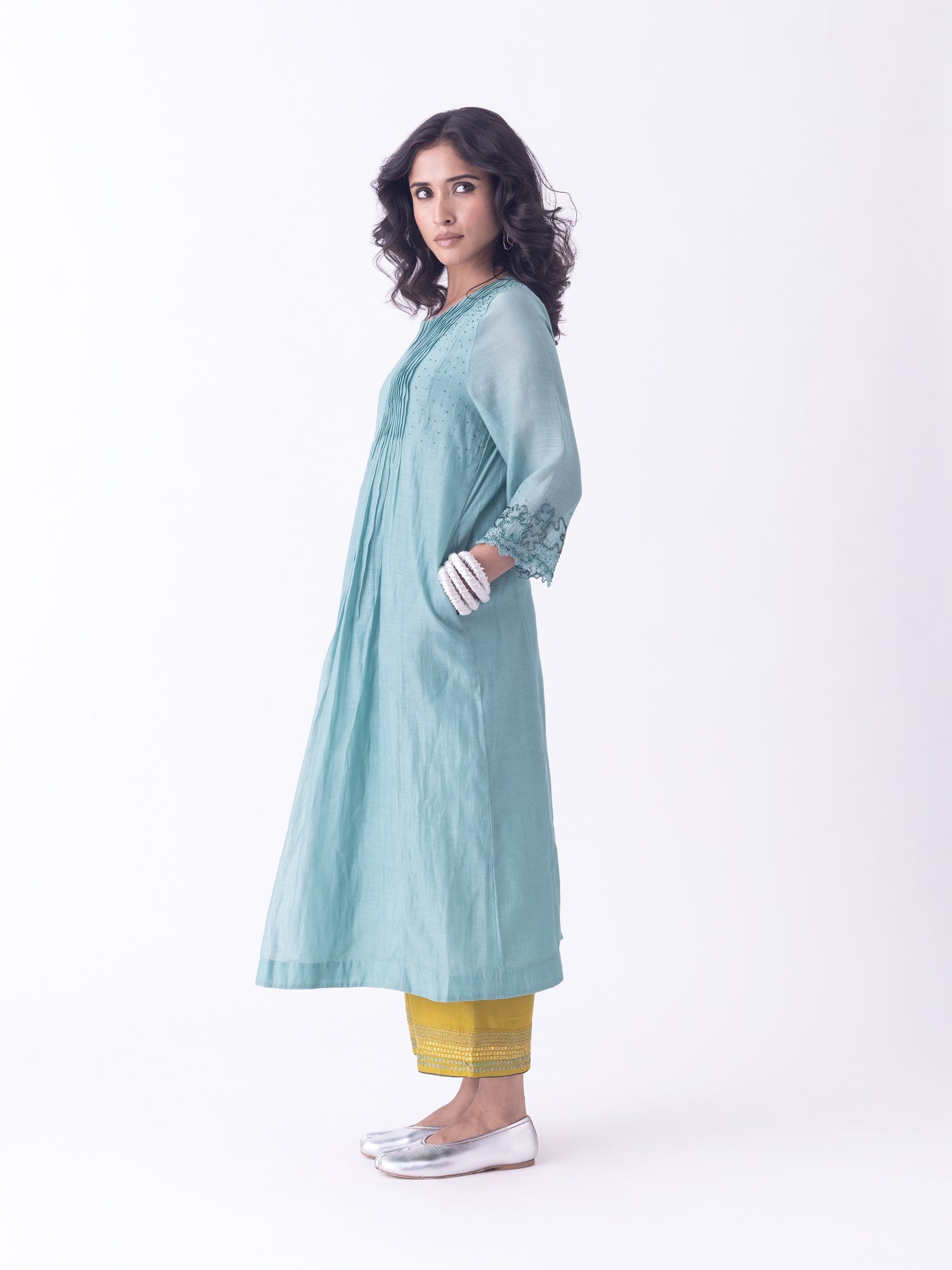 Sira Kurta