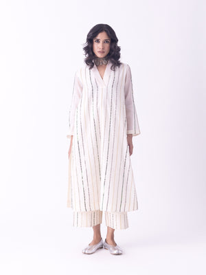 Gulra Kurta