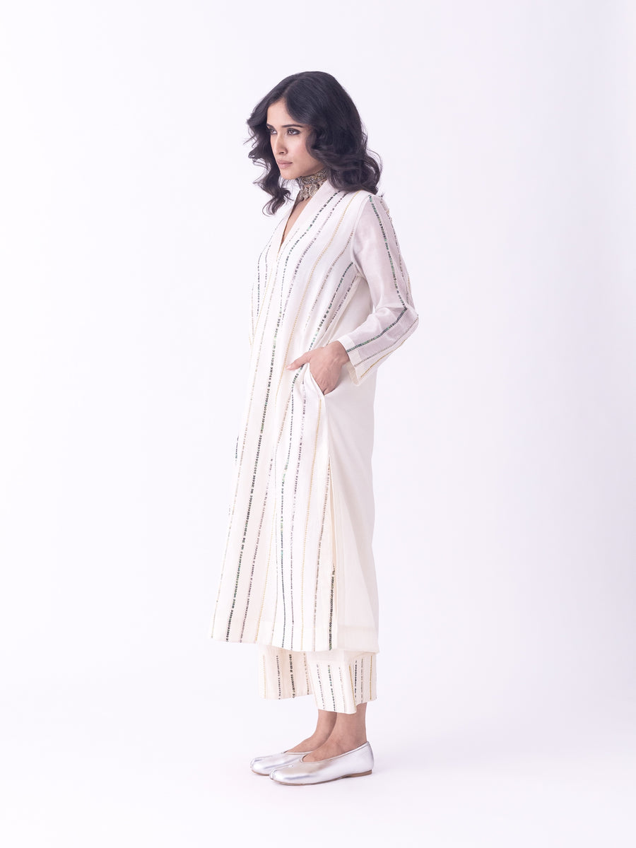 Gulra Kurta