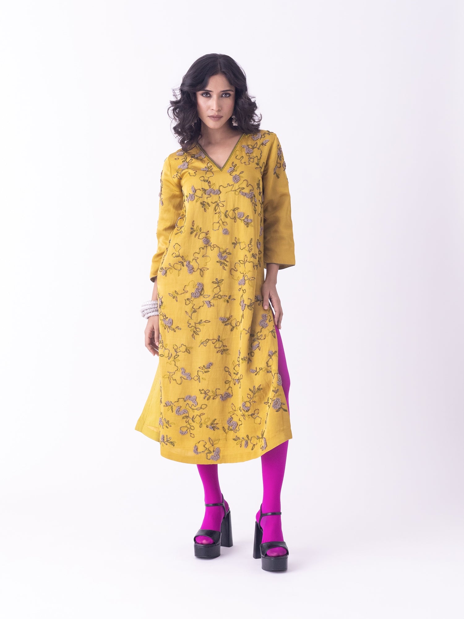 Nav Kurta