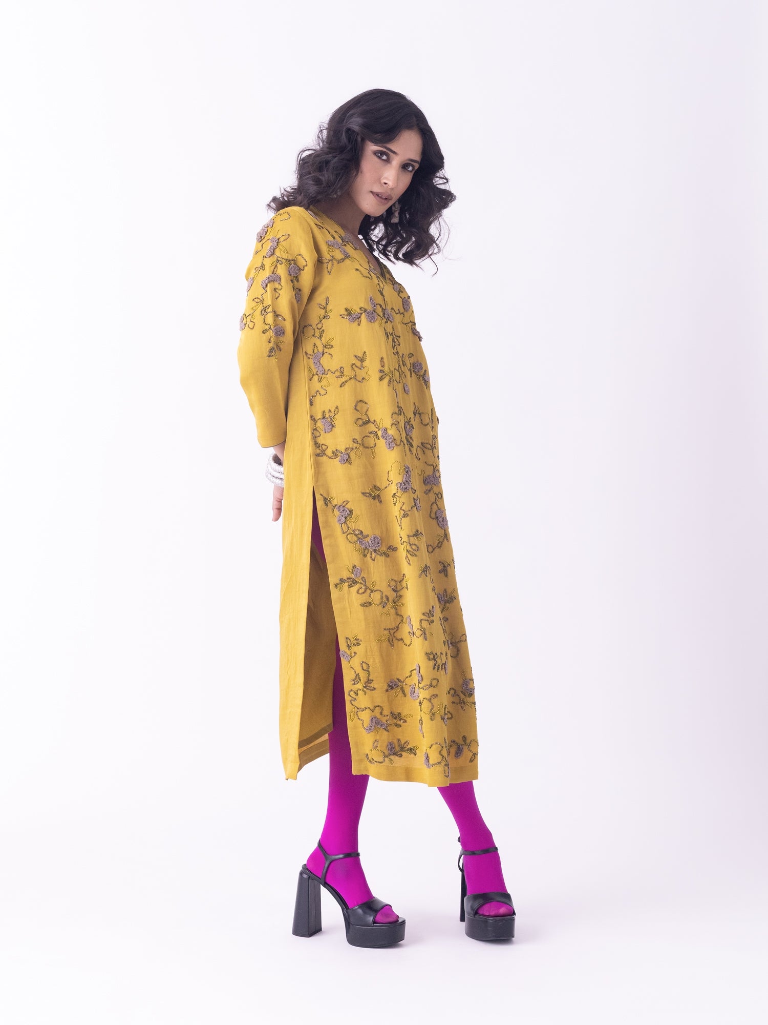 Nav Kurta