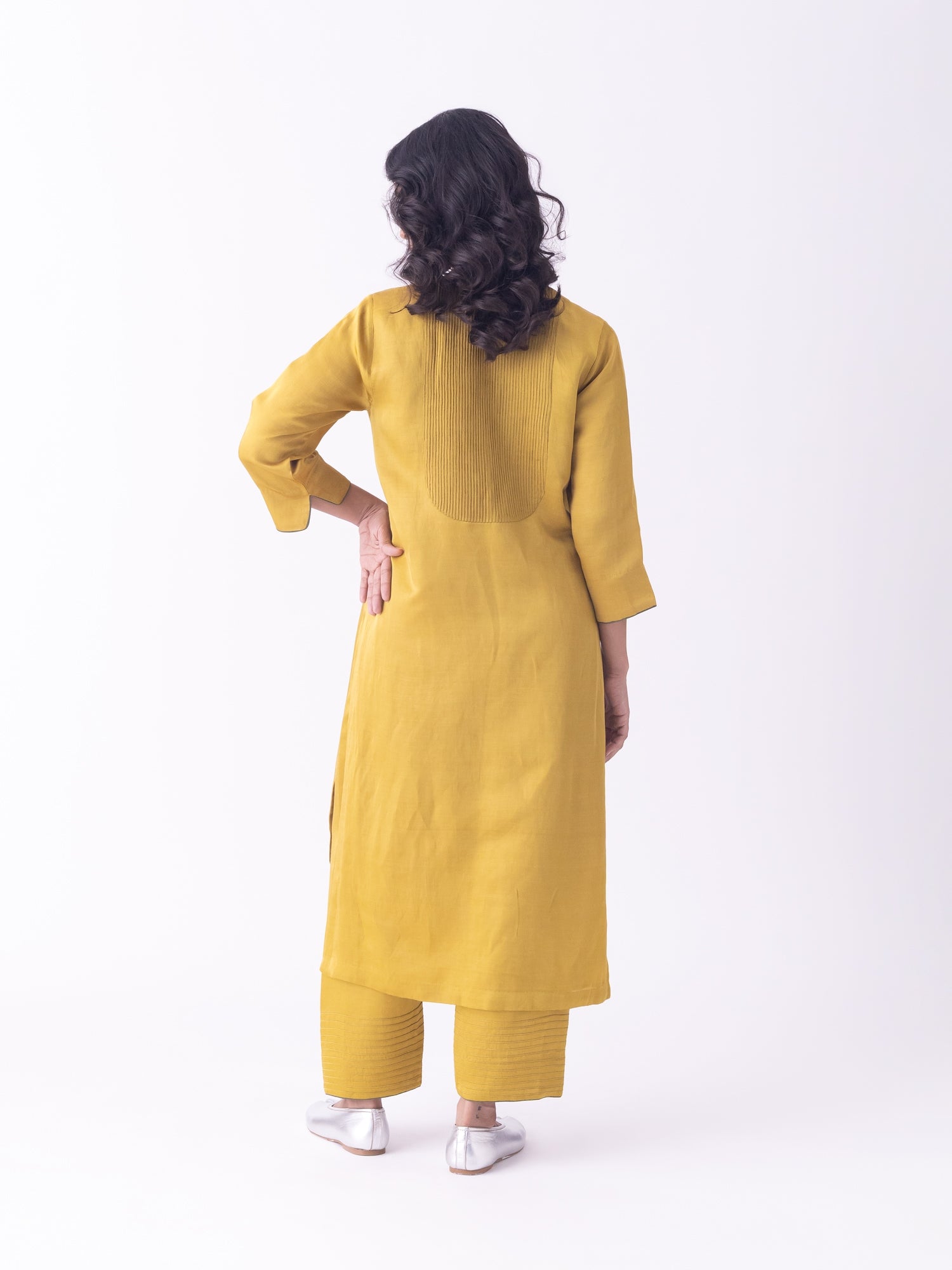 Bind Kurta