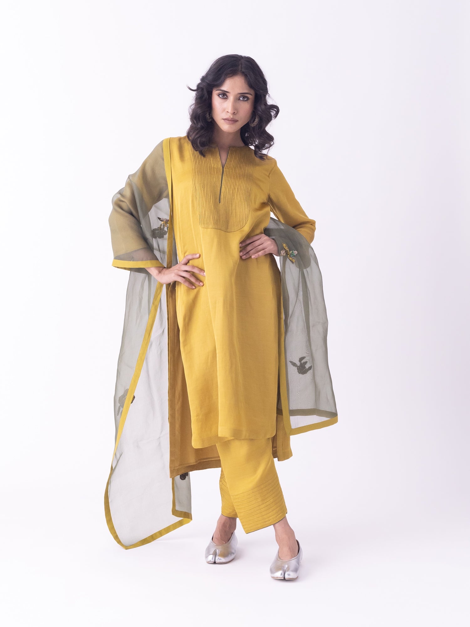 Bind Kurta
