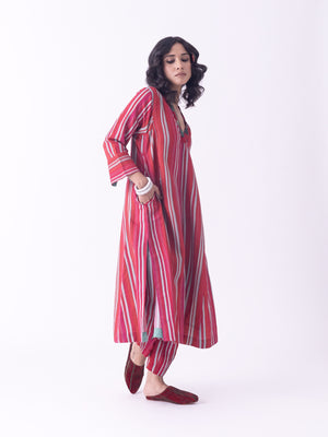 Tantu Kurta