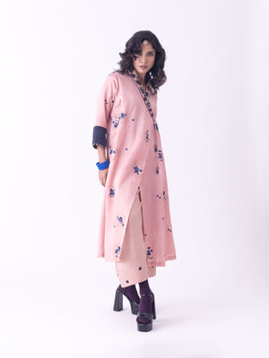 Surabhi Kurta