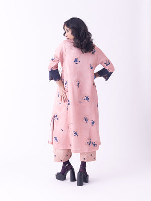 Surabhi Kurta