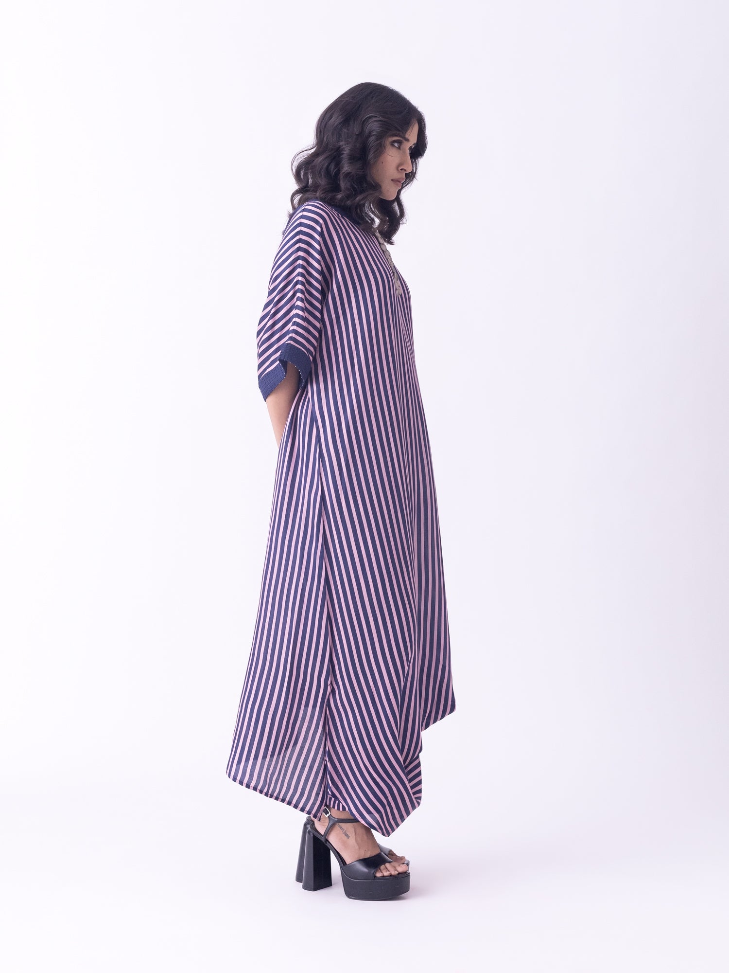 Mrinala Kaftan