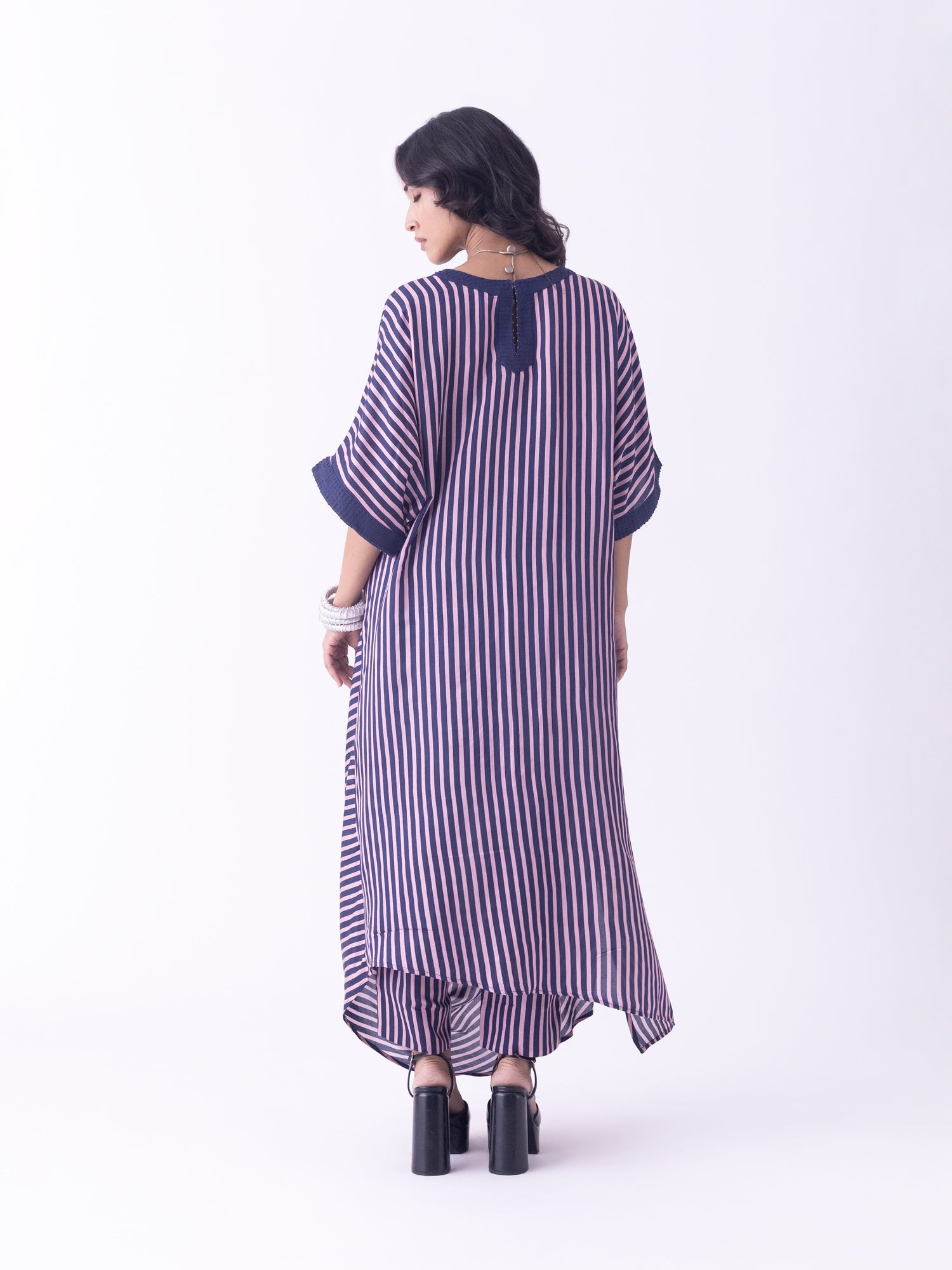 Mrinala Kaftan
