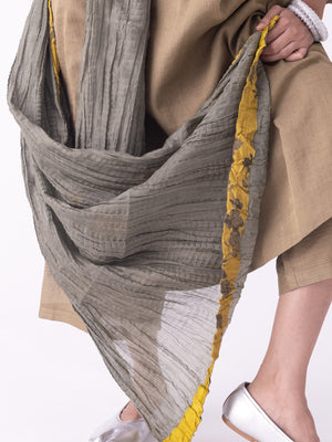 Rakta Dupatta