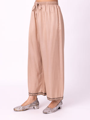 Surkh Pyjama