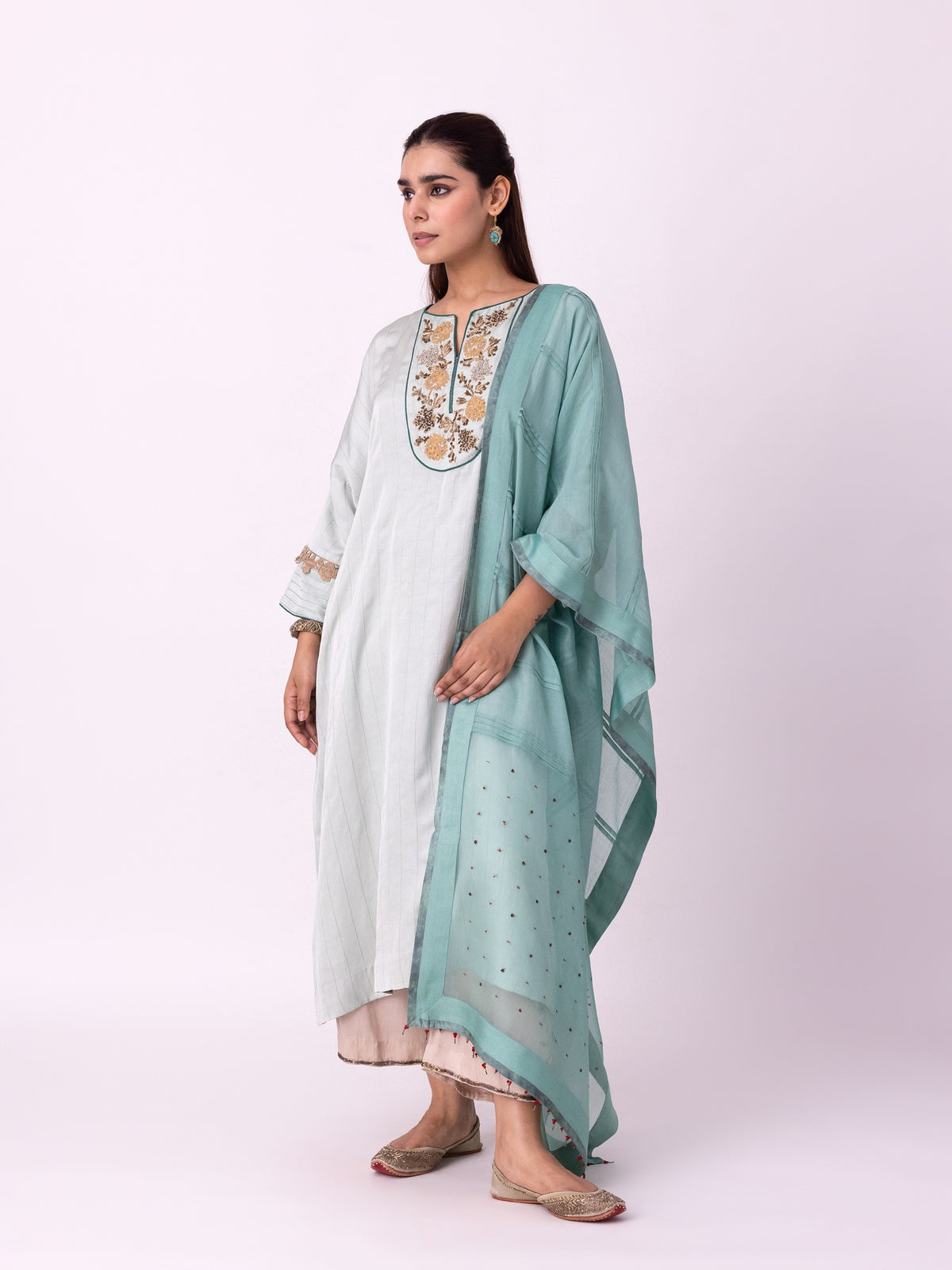 Vakila Kaftan