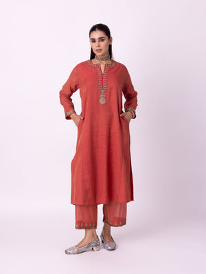 Kaasni Kurta