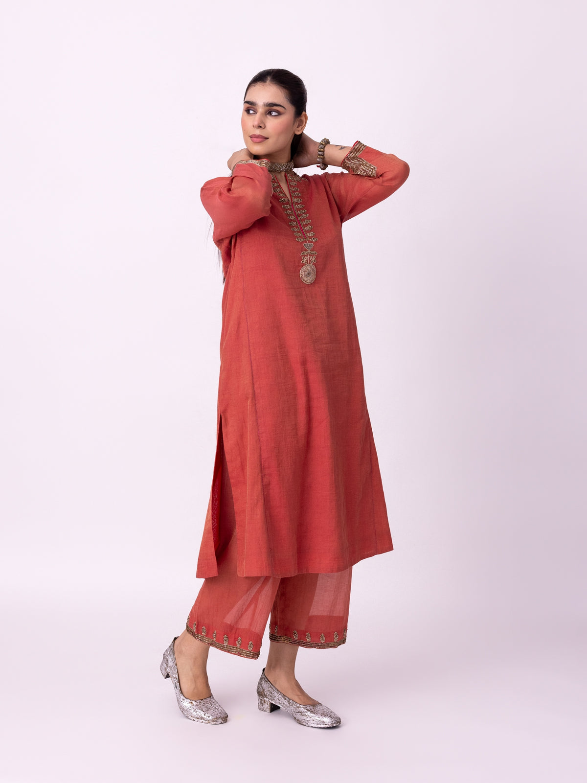 Kaasni Kurta